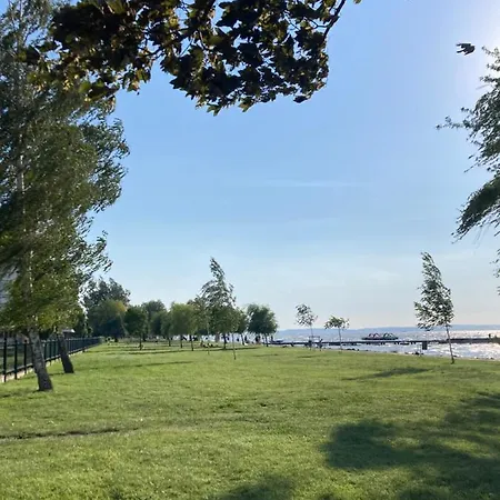 Summer Vibe Apartamento Siófok