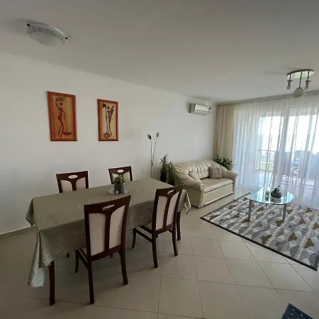 Apartment Summer Vibe - First Floor Siofok
