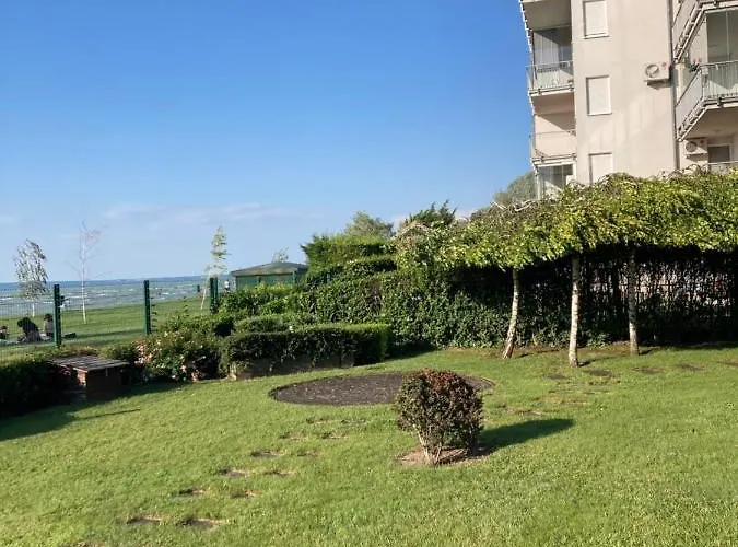 Apartment Summer Vibe